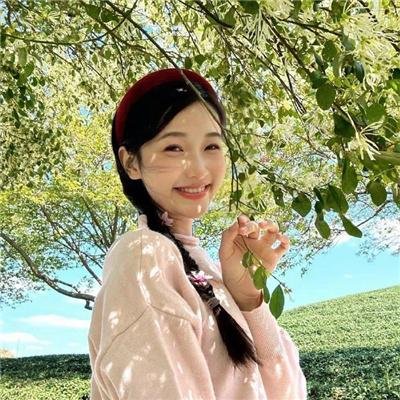 隔窗有眼